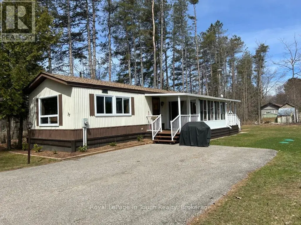 37 - 5263 Elliott Side Road, Tay